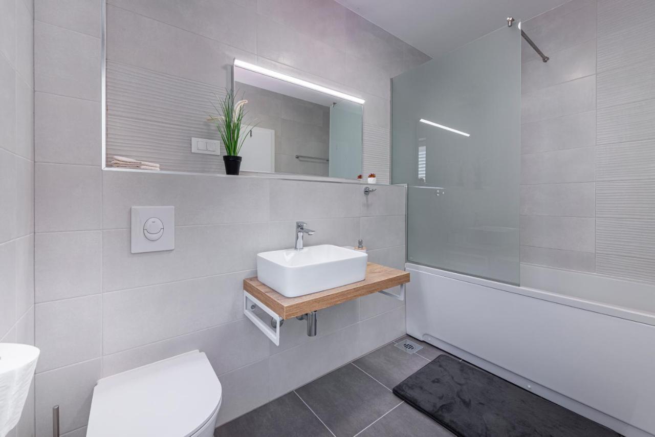 Villa Gold Residence 2 Млини Екстериор снимка