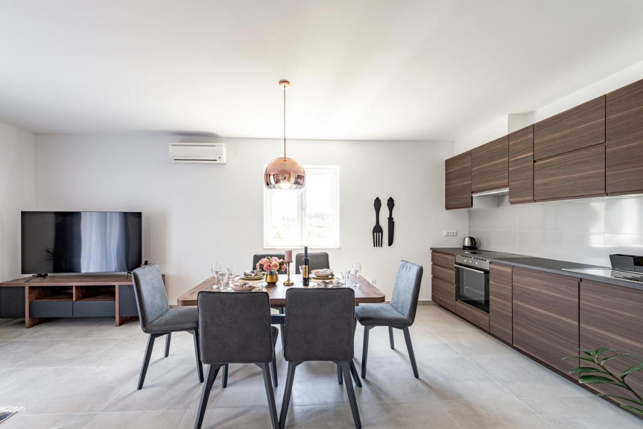Villa Gold Residence 2 Млини Екстериор снимка