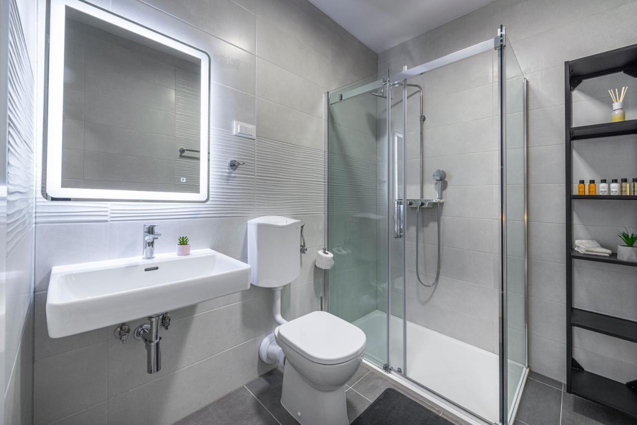 Villa Gold Residence 2 Млини Екстериор снимка